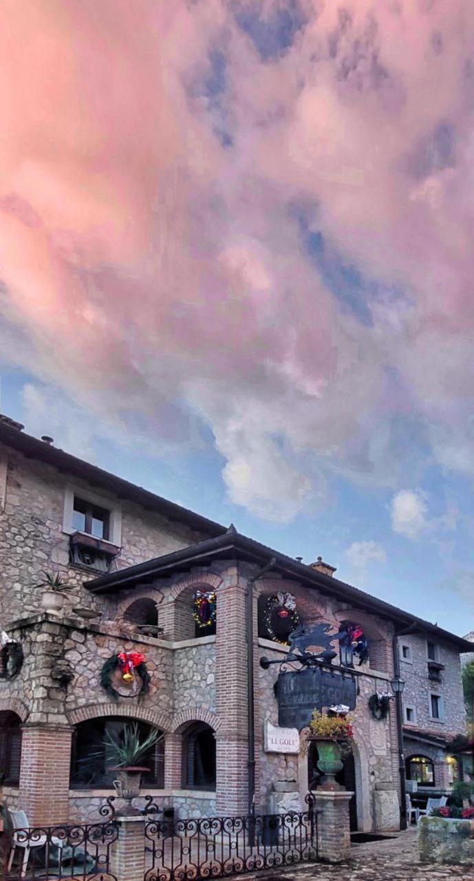 Hotel Ristorante Le Gole Di Ricci Aielli Exteriör bild